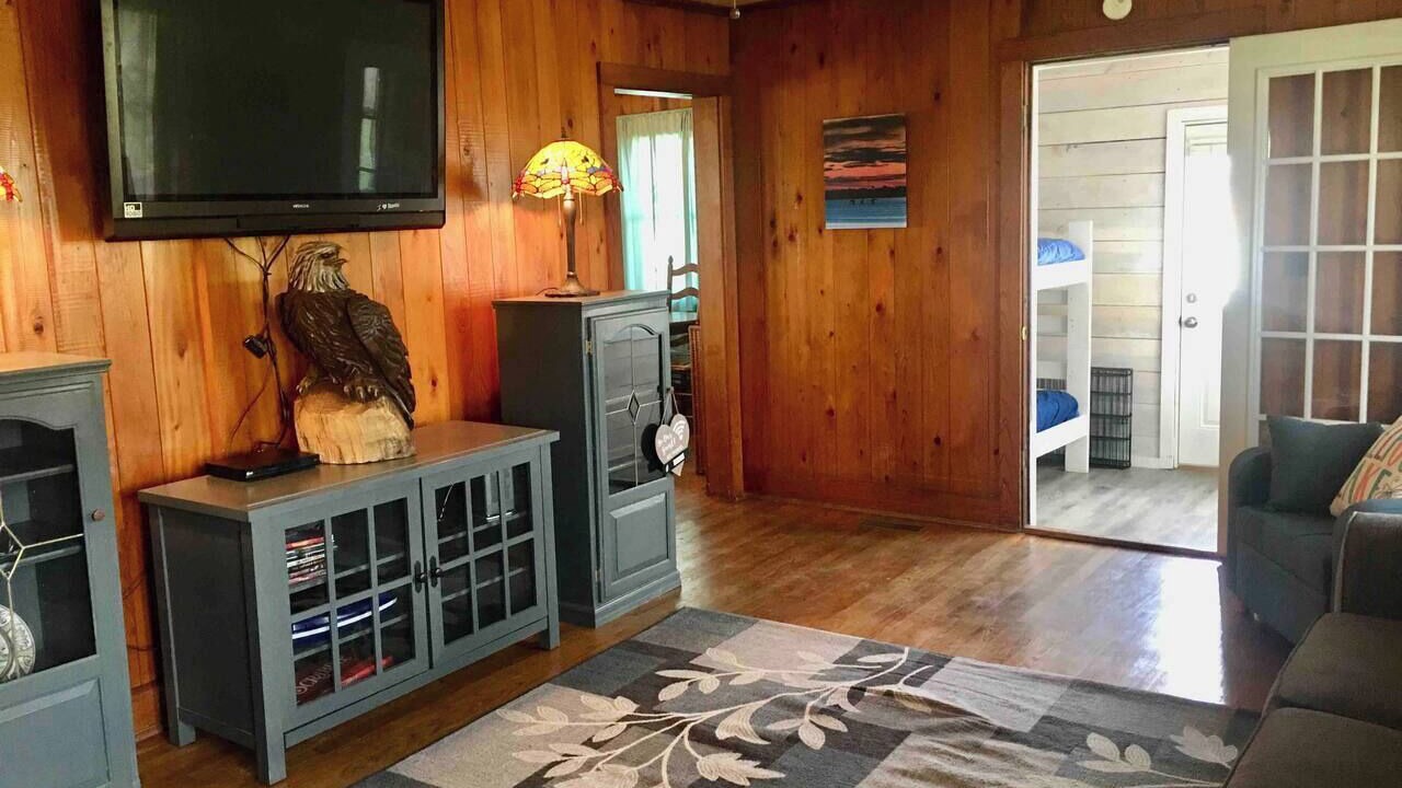 Photo of Bedroom in Hornbeak