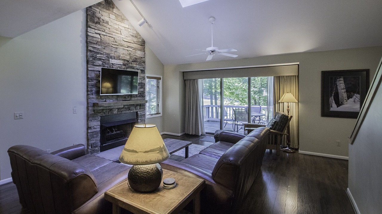 Photo of Livingroom in Thompsonville