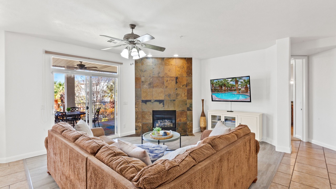 Photo of Livingroom in St. George