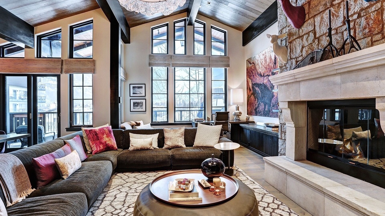 Photo of Livingroom in Vail