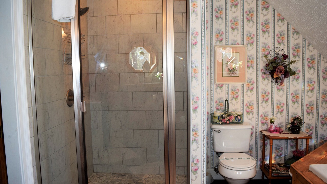 Photo of Bathroom in Wears Valley