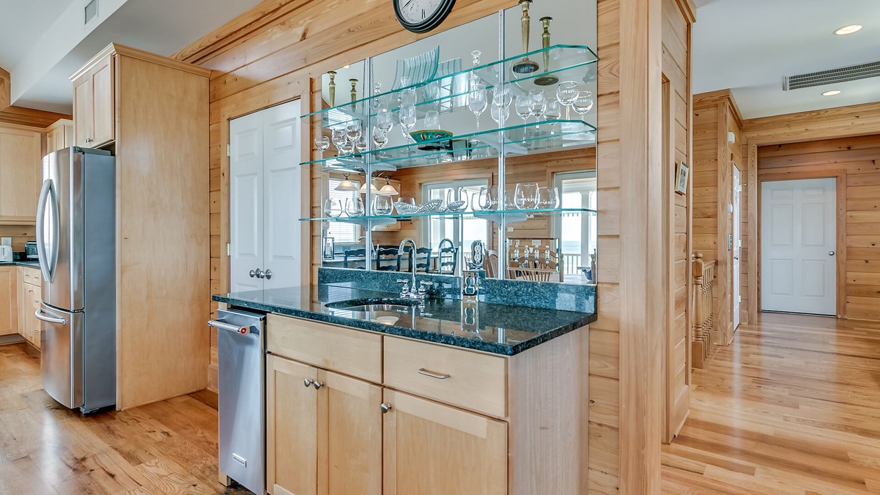 Photo of Kitchen in North Litchfield Beach
