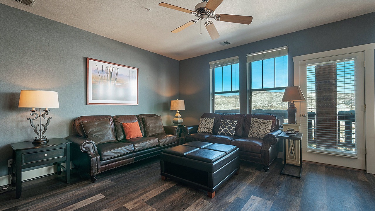 Photo of Livingroom in Pinebrook