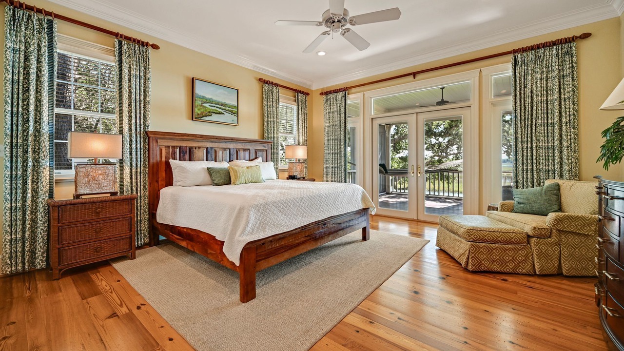 Photo of Bedroom in Debordieu Colony