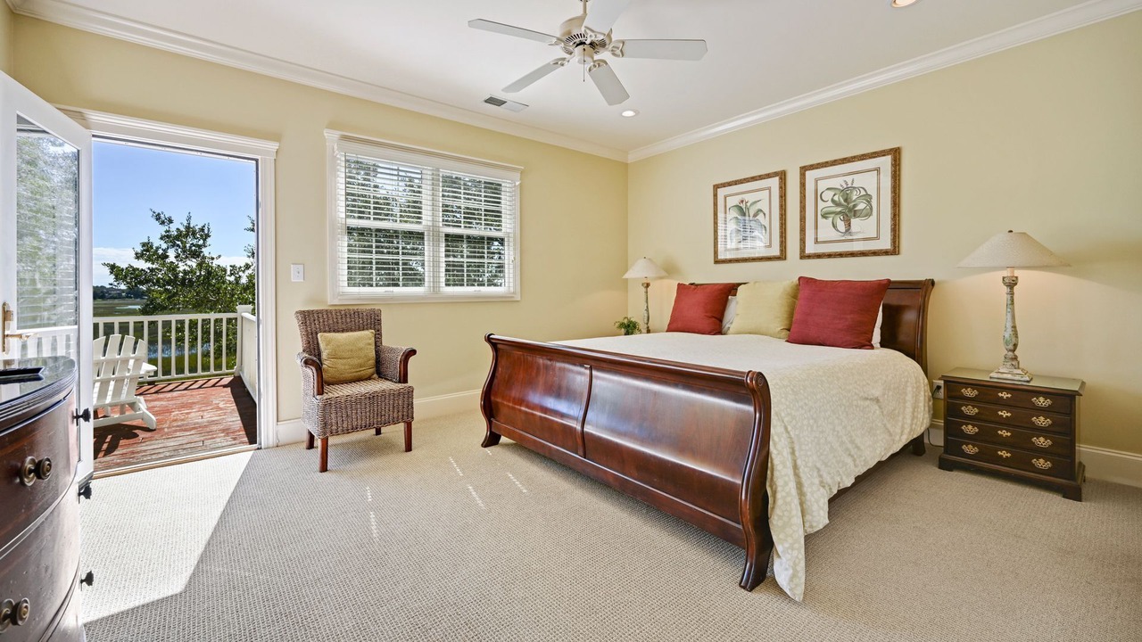 Photo of Bedroom in Debordieu Colony