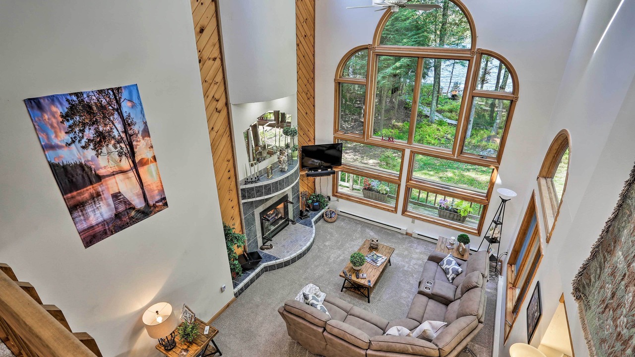 Photo of Livingroom in Locust Lake Village