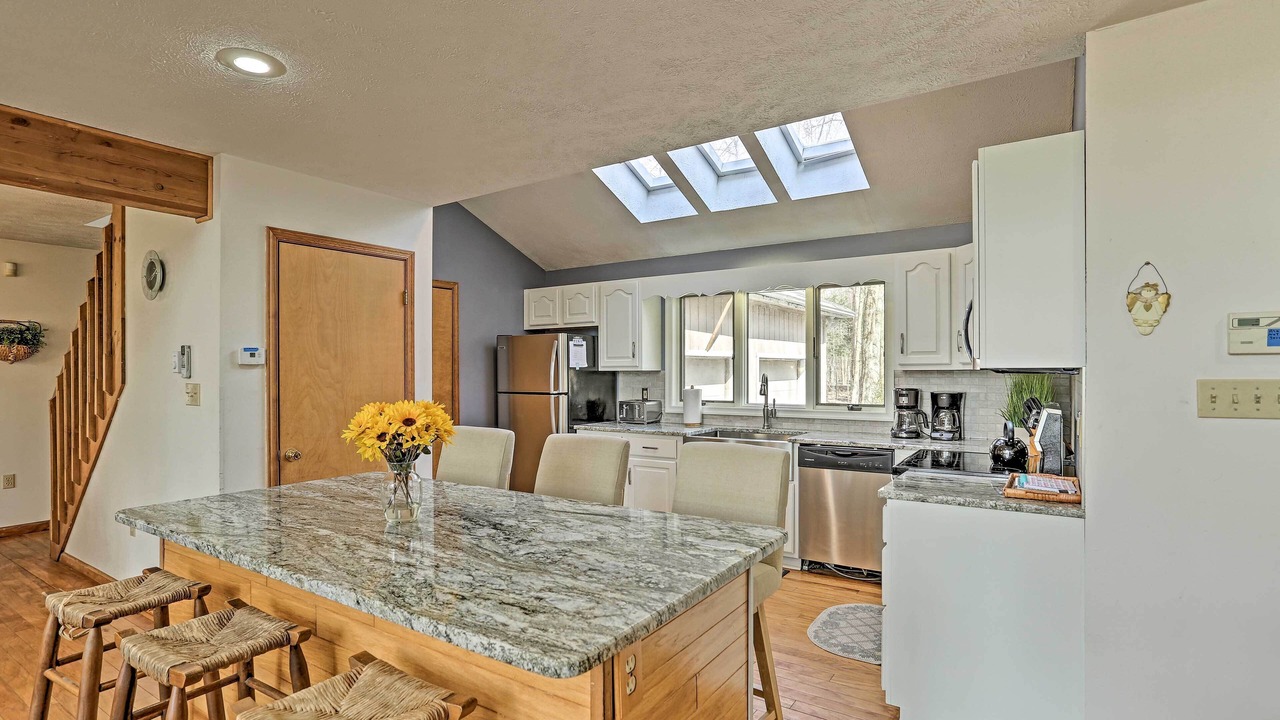 Photo of Kitchen in Locust Lake Village