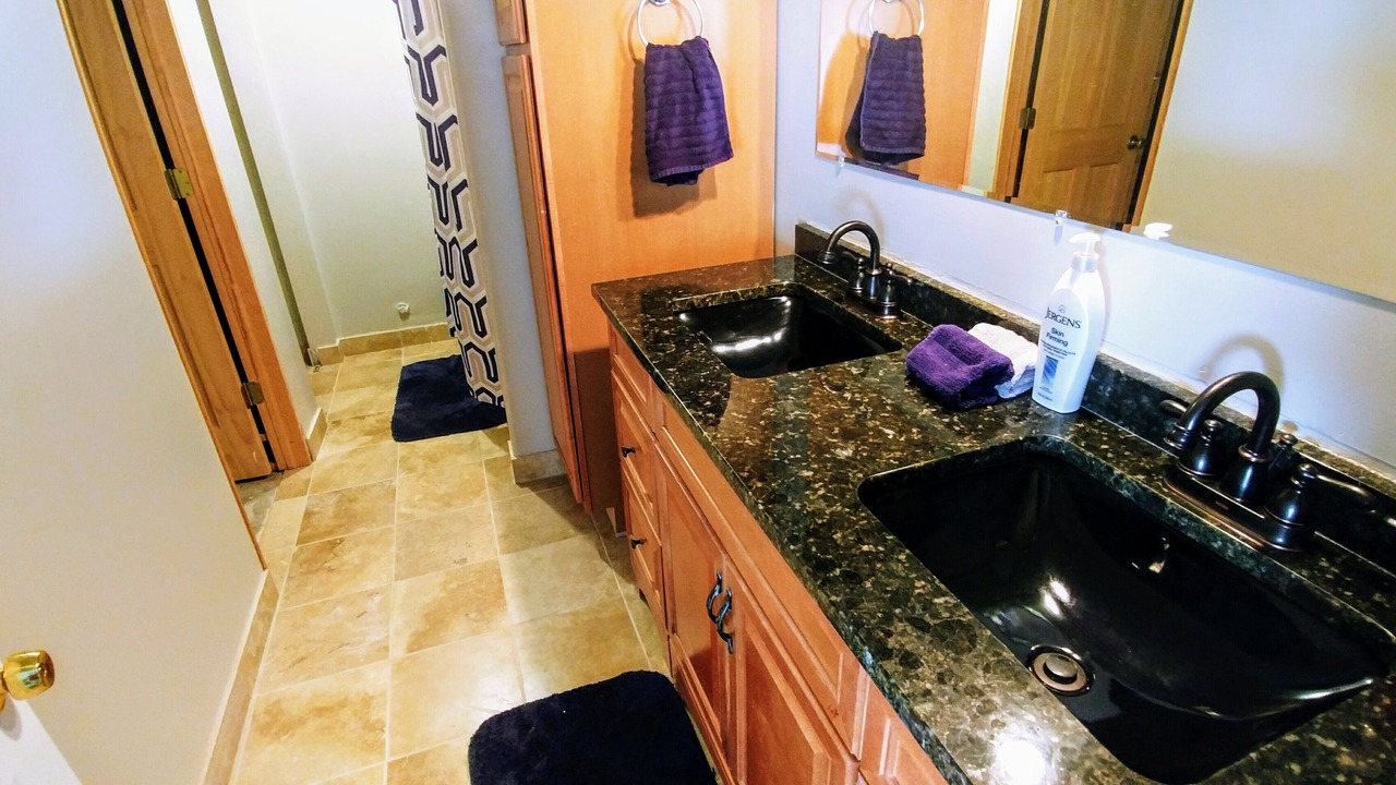 Photo of Bathroom in Bountiful