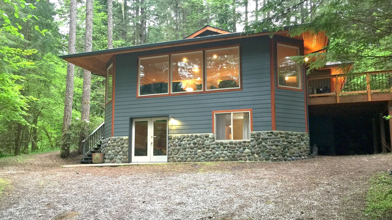 Photo of Outdoor in Glacier