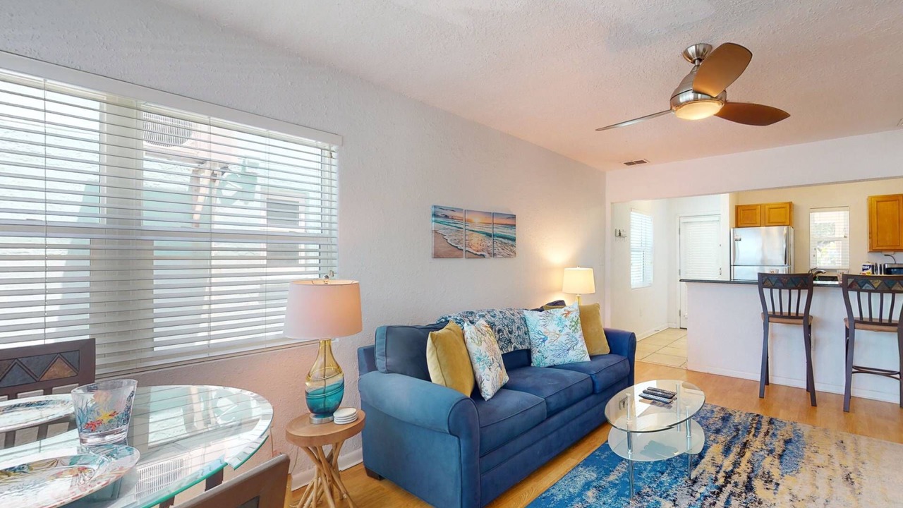 Photo of Livingroom in Pass-a-Grille Historic District