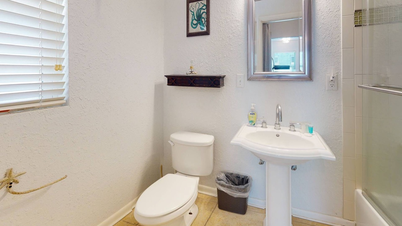 Photo of Bathroom in Pass-a-Grille Historic District
