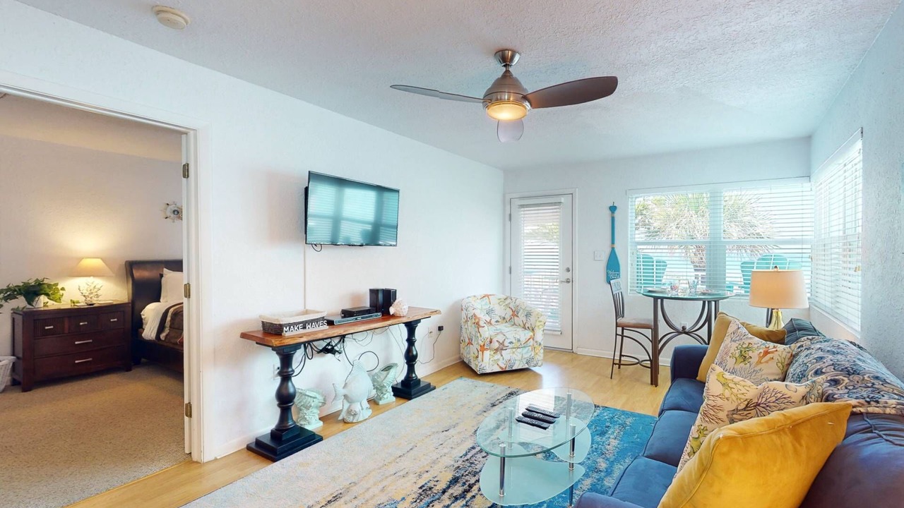 Photo of Livingroom in Pass-a-Grille Historic District