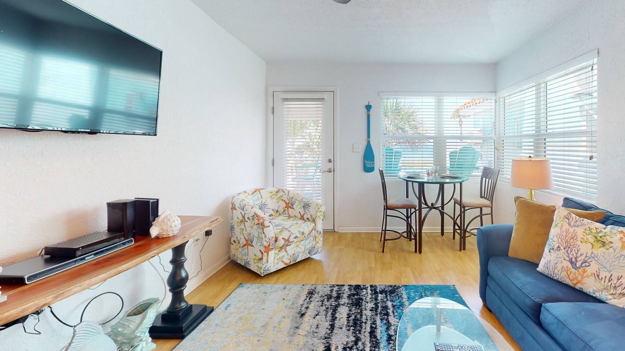 Photo of Livingroom in Pass-a-Grille Historic District