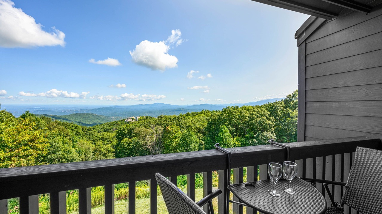 Photo of Patio Balcony in Chalet Village