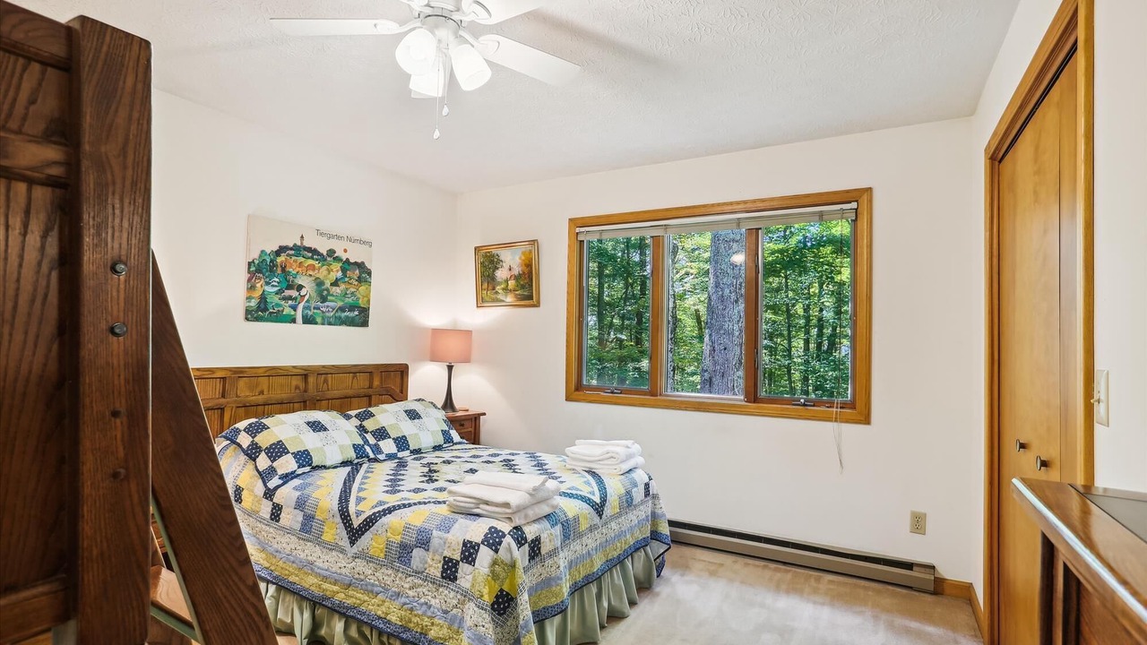 Photo of Bedroom in Old Timberline