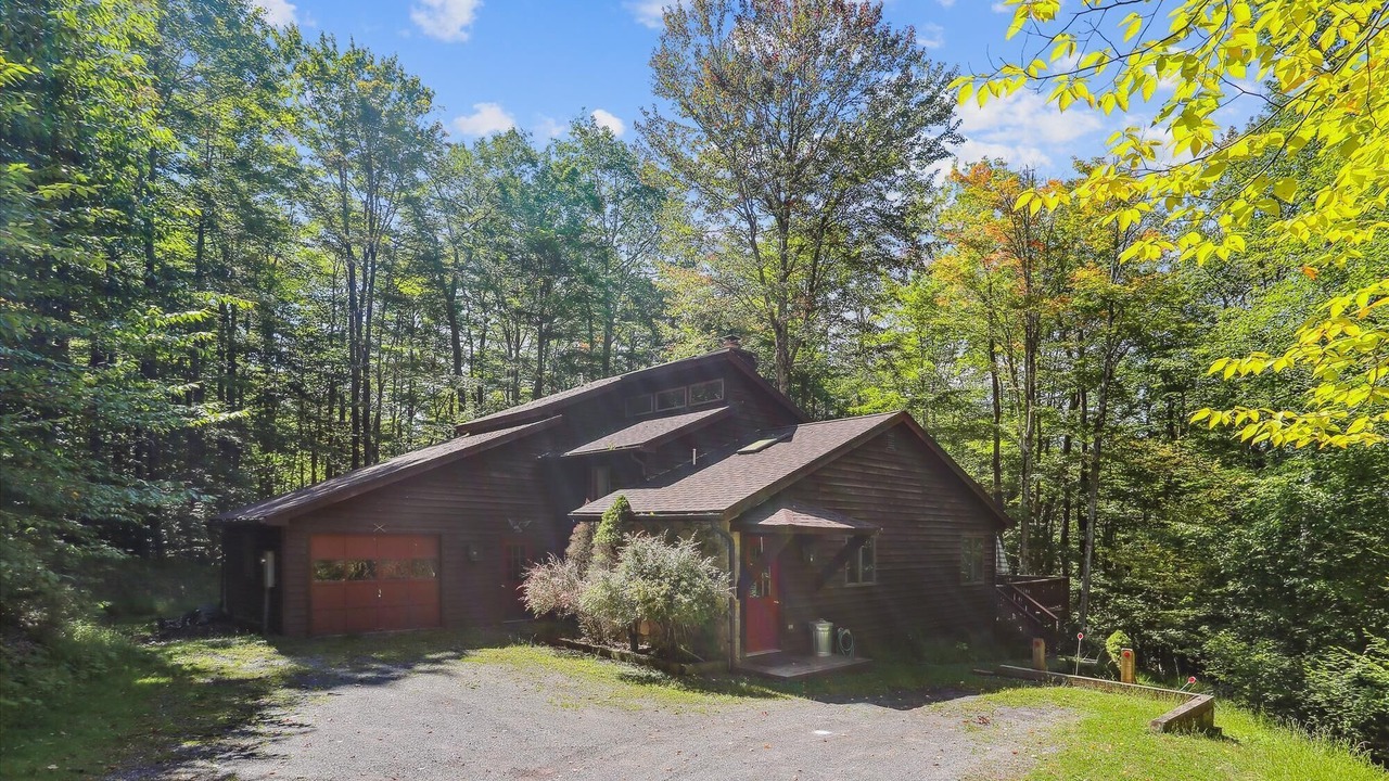 Photo of Outdoor in Old Timberline