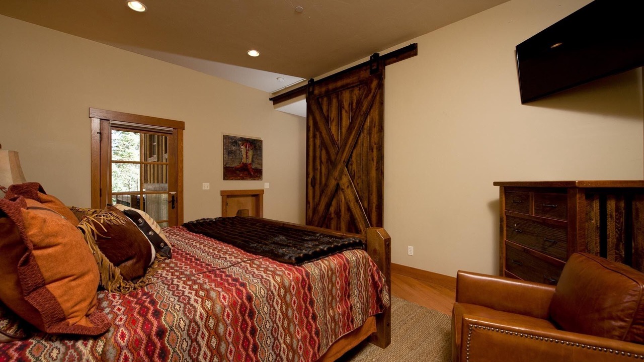 Photo of Bedroom in Purgatory