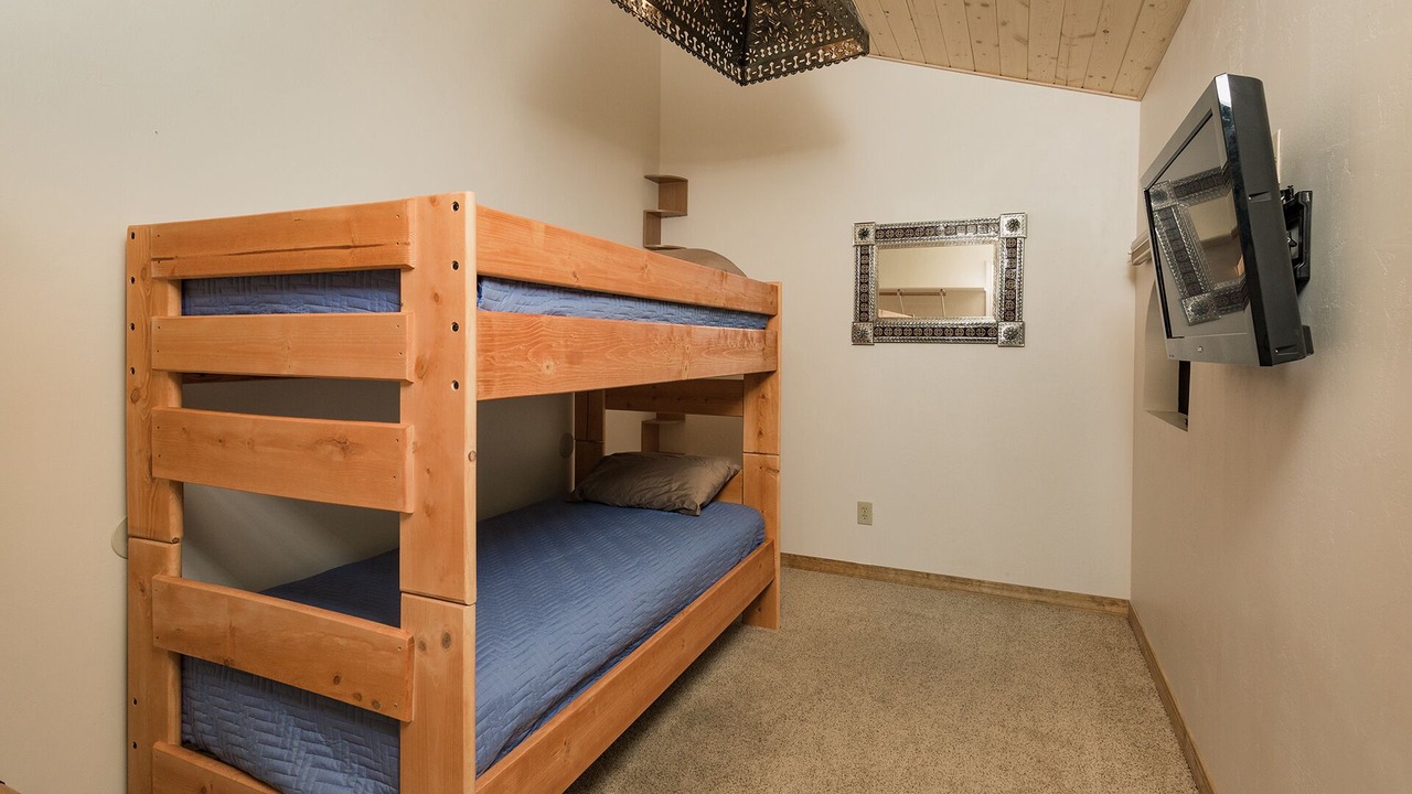Photo of Bedroom in Purgatory