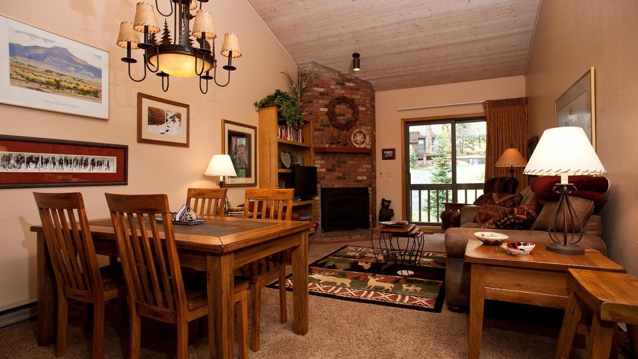 Photo of Livingroom in Purgatory