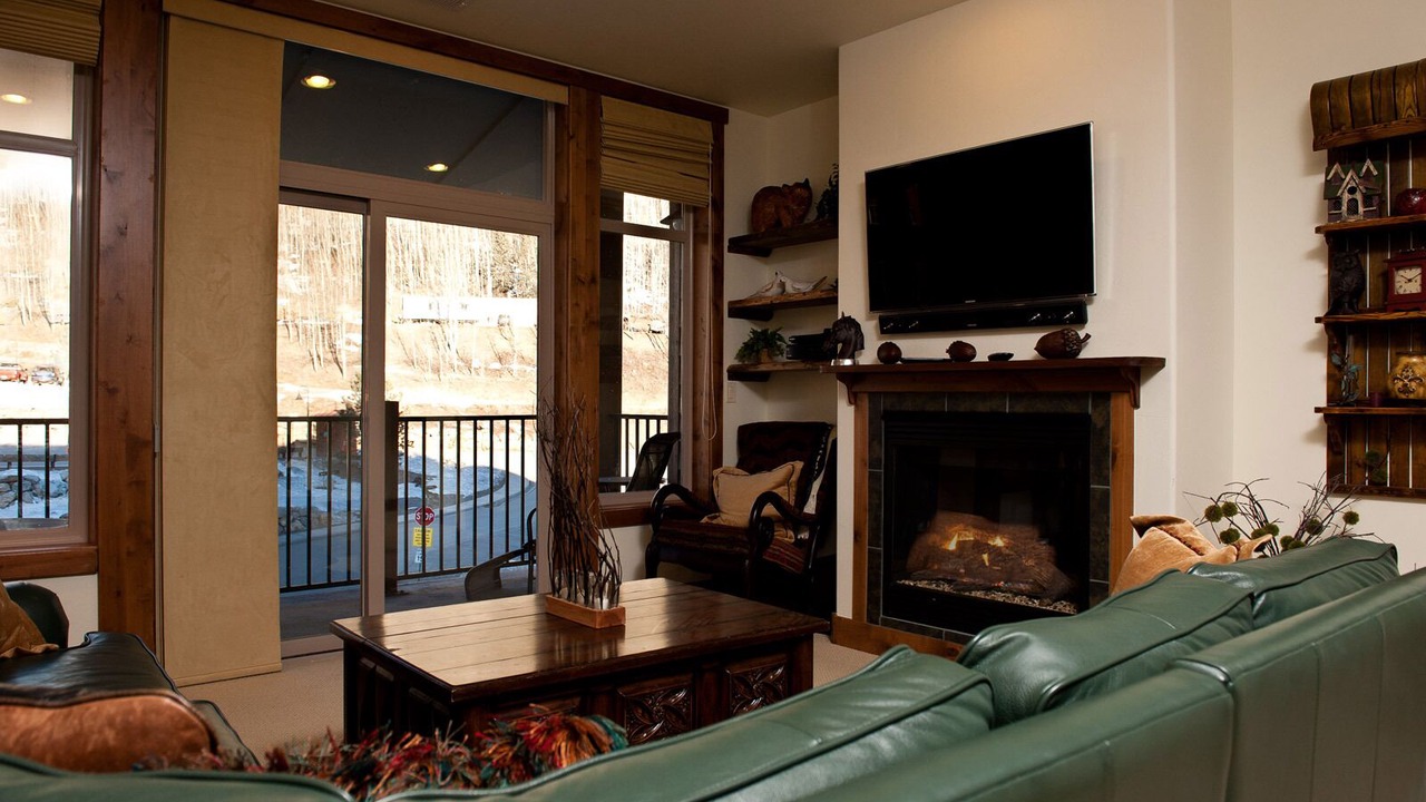 Photo of Livingroom in Purgatory