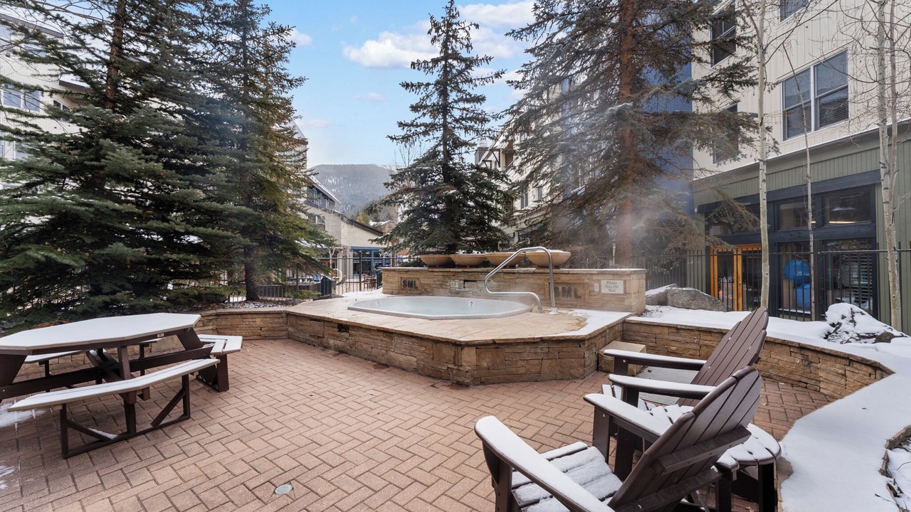 Photo of Outdoor in River Run