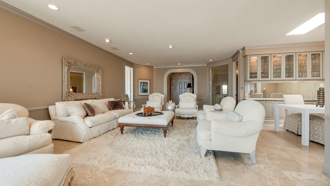 Photo of Livingroom in Beach Lagoon