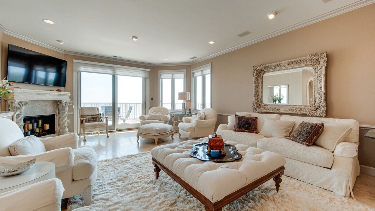 Photo of Livingroom in Beach Lagoon