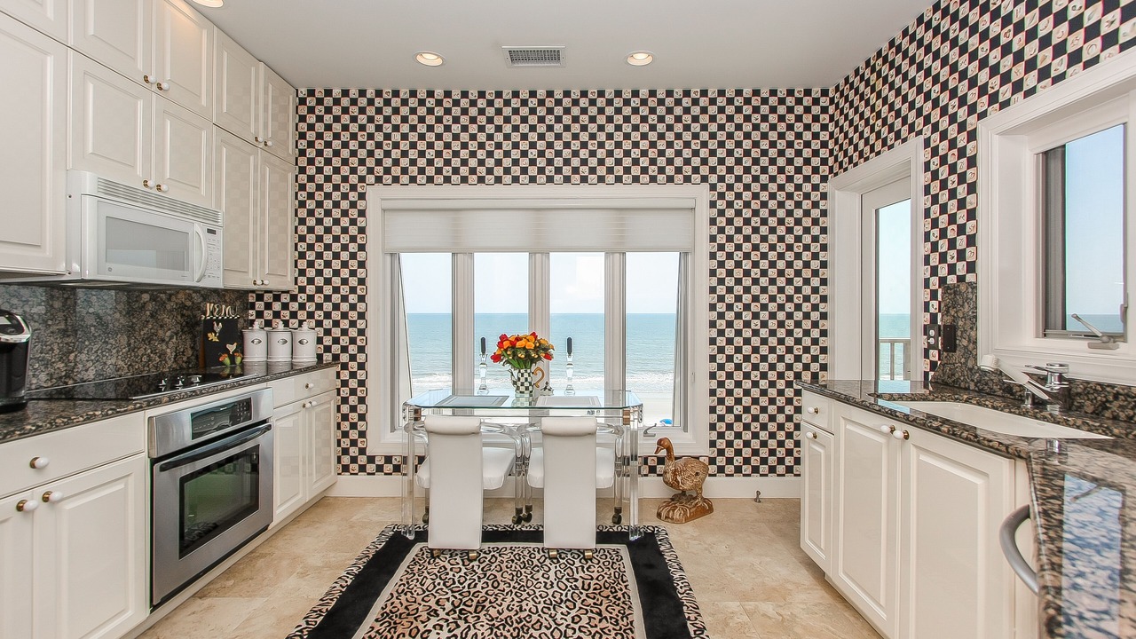 Photo of Kitchen in Beach Lagoon