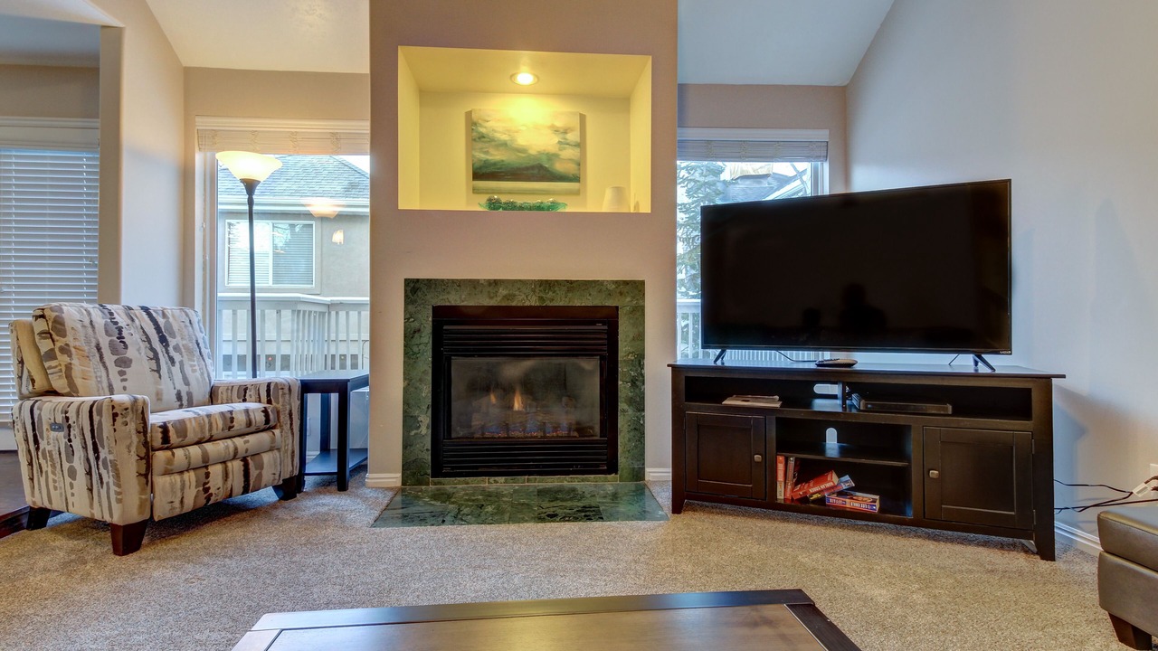 Photo of Livingroom in Cottonwood Heights