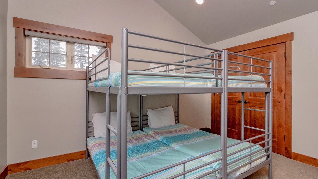Photo of Bedroom in Cle Elum