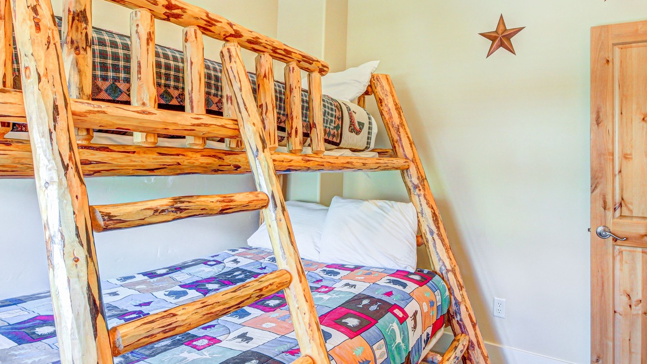 Photo of Bedroom in Bear Hollow Village