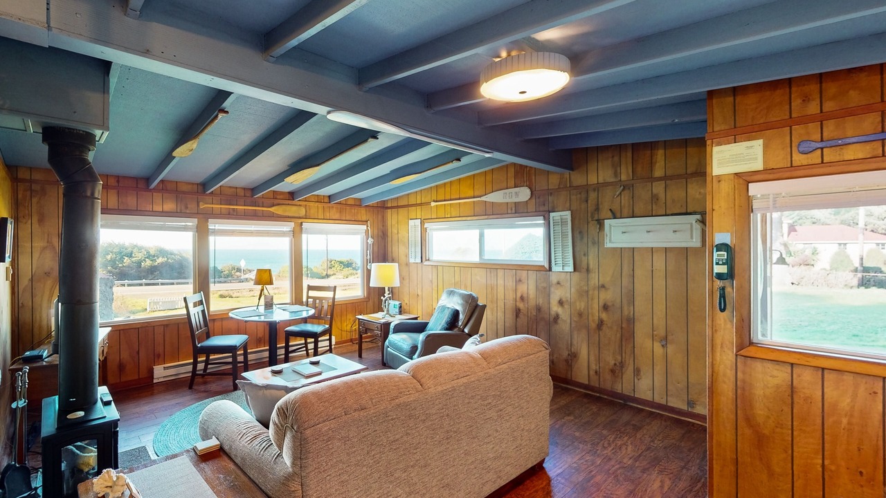 Photo of Livingroom in Yachats