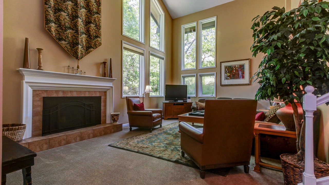 Photo of Livingroom in Cottonwood Heights
