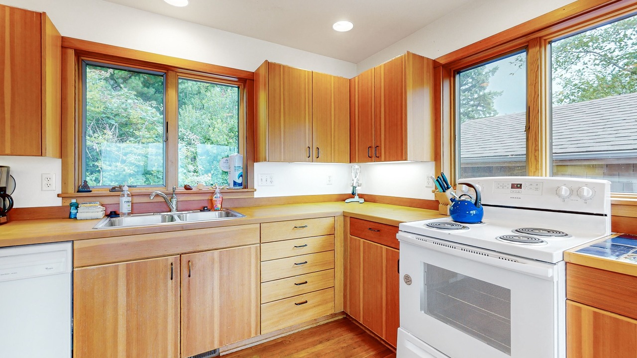 Photo of Kitchen in Neskowin