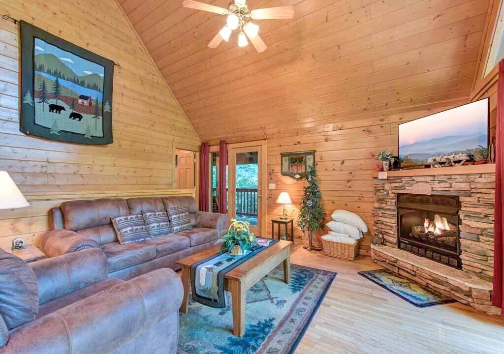 Photo of Bedroom in Black Bear Falls