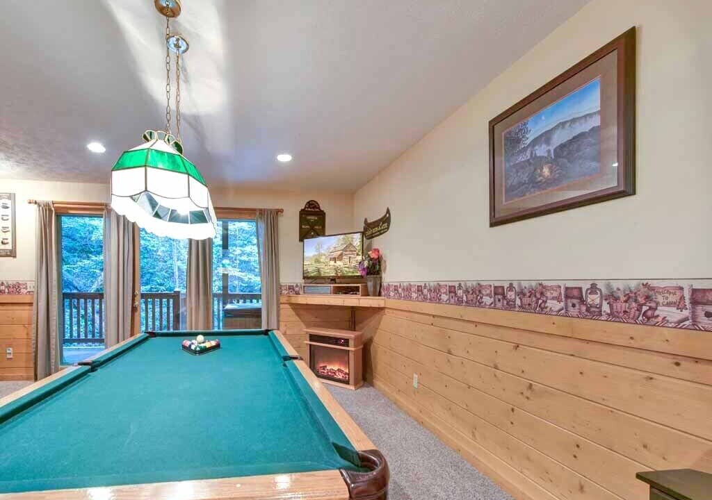 Photo of Bedroom in Black Bear Falls