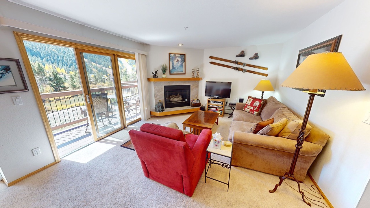 Photo of Livingroom in Mountain House