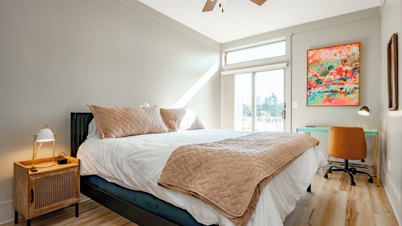 Photo of Bedroom in Waterfront Greens