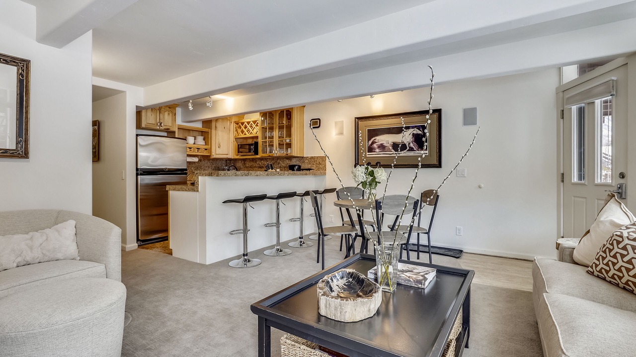 Photo of Livingroom in Aspen