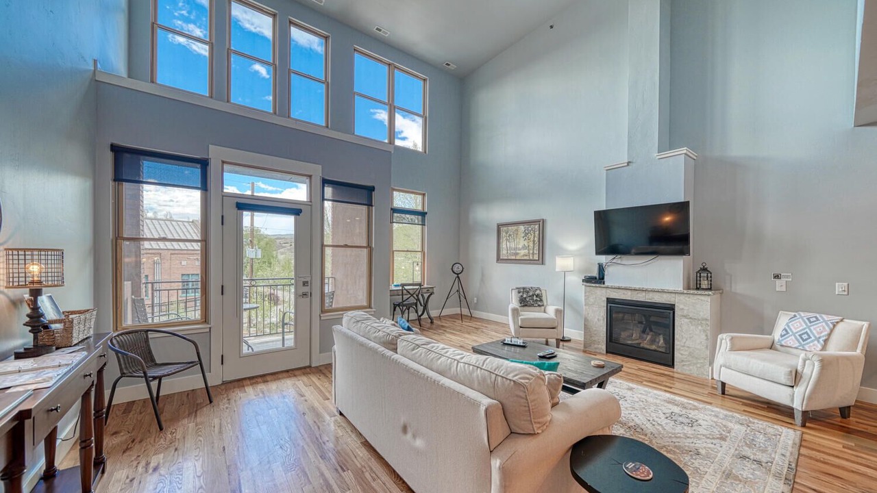 Photo of Livingroom in Salida