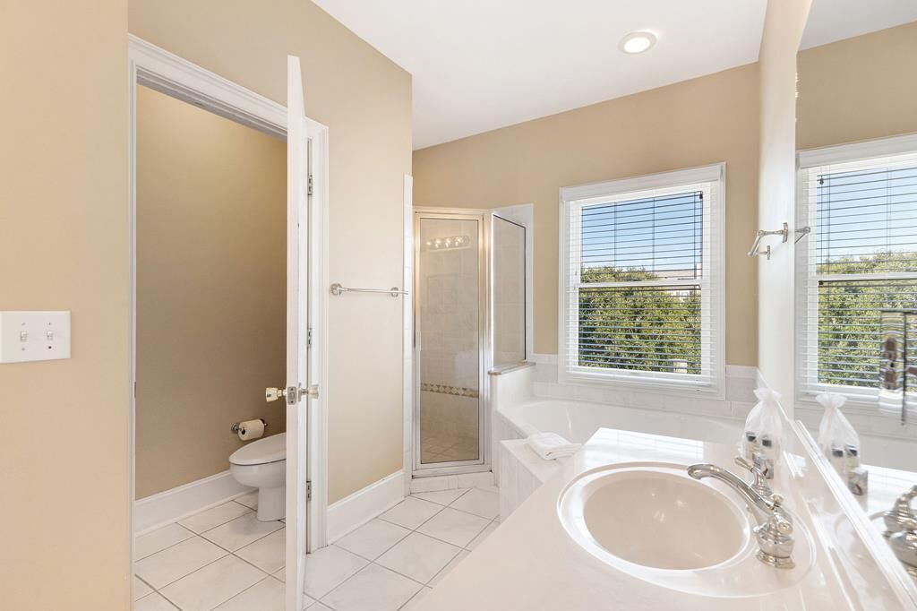 Photo of Bathroom in Isle of Palms