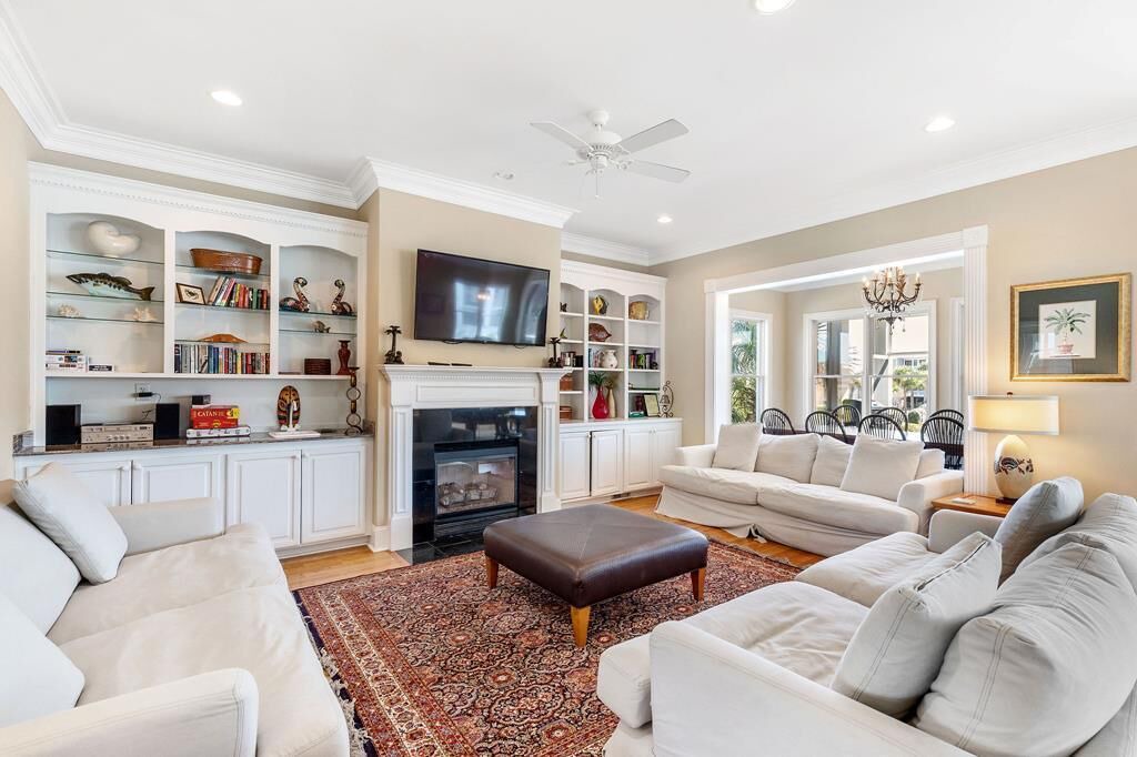 Photo of Livingroom in Isle of Palms