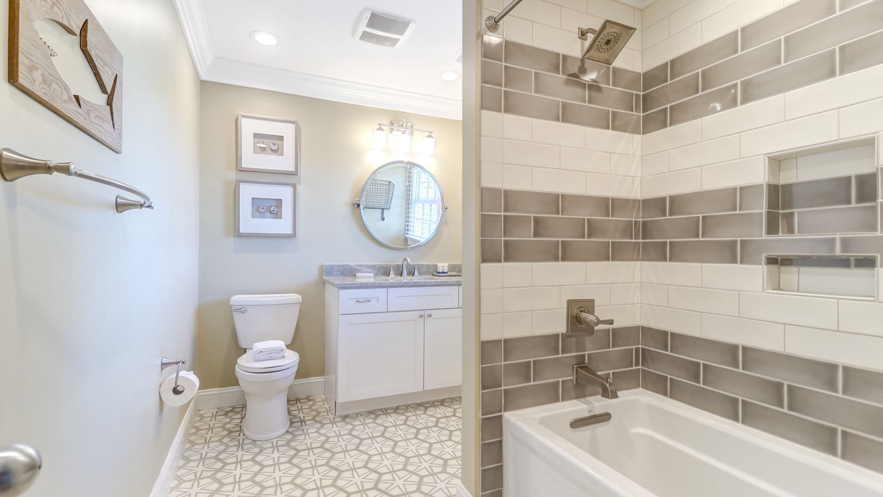 Photo of Bathroom in Isle of Palms