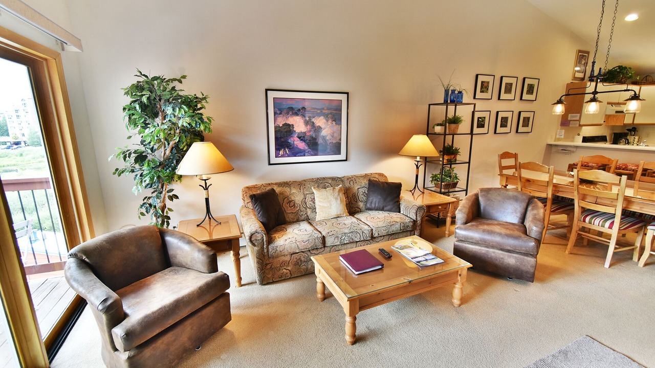 Photo of Bedroom in Mountain House