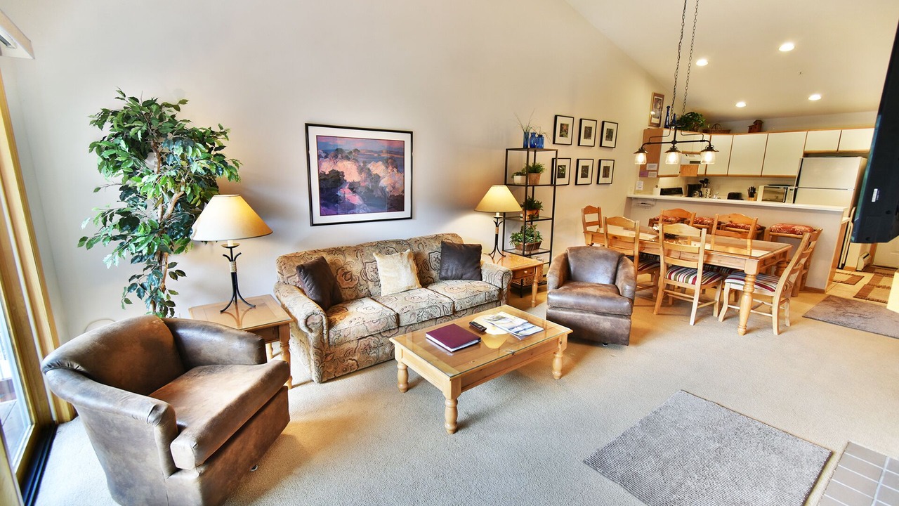 Photo of Bedroom in Mountain House