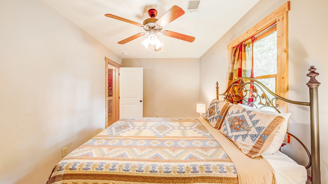 Photo of Bedroom in Ellijay