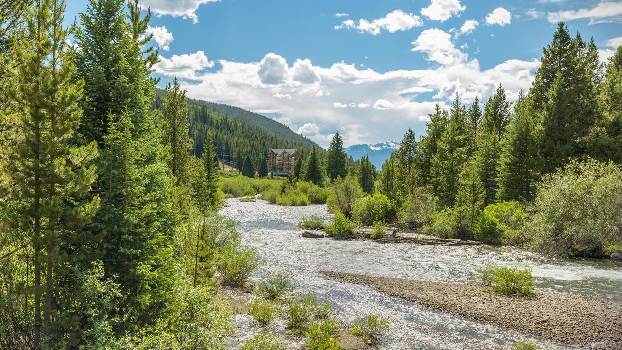 Photo of Others in Keystone