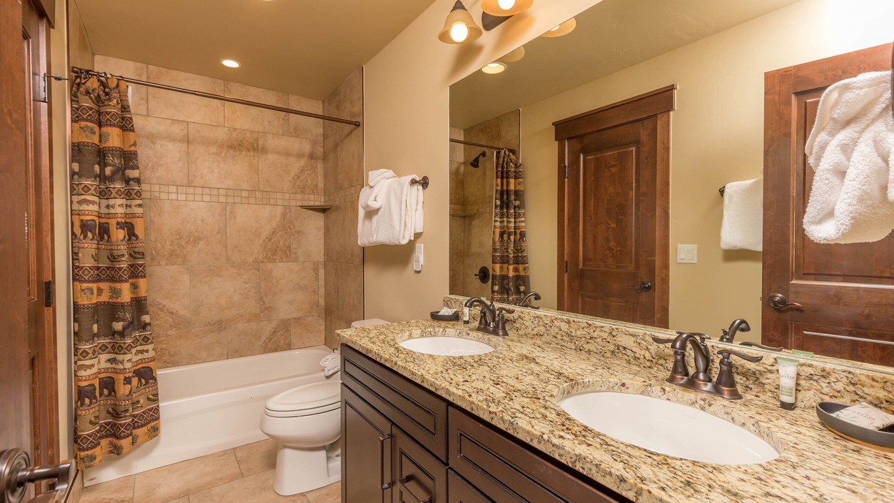 Photo of Bathroom in Keystone
