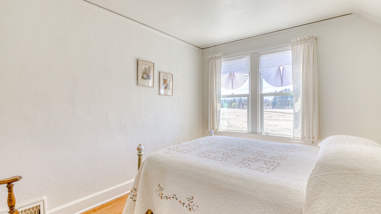 Photo of Bedroom in McMinnville
