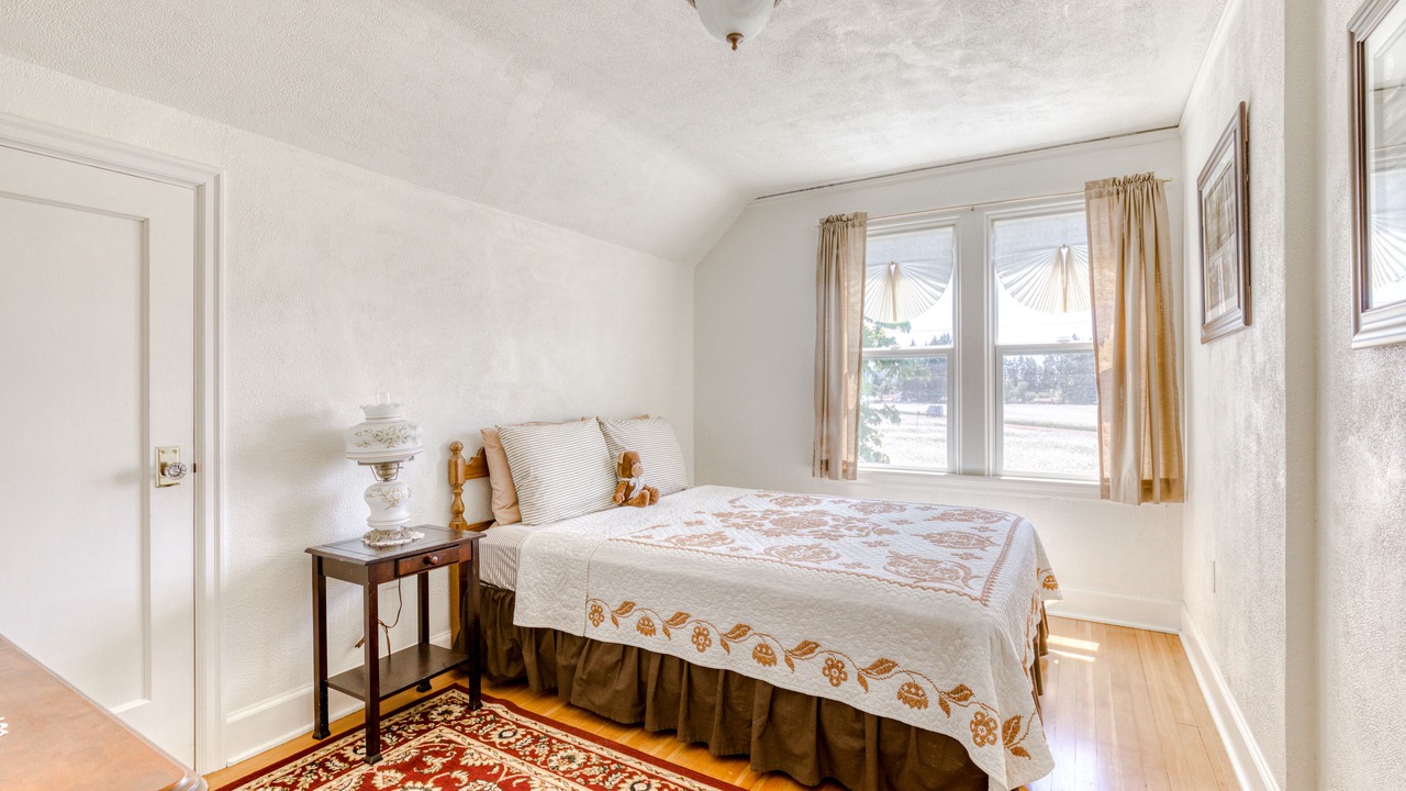 Photo of Bedroom in McMinnville